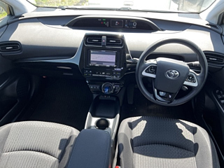 TOYOTA PRIUS 2016