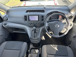 NISSAN NV200 2019