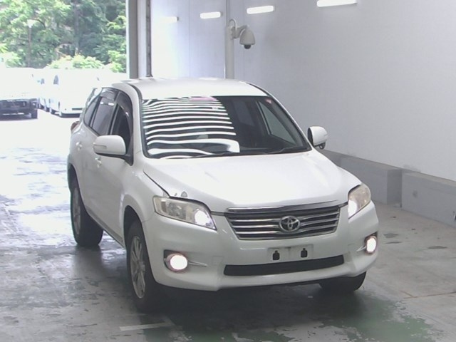 TOYOTA VANGUARD
