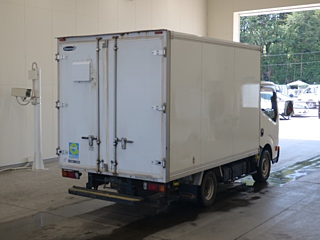 NISSAN ATLAS 2011