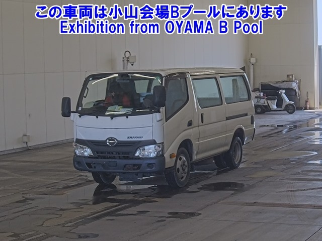 HINO DUTRO 2019