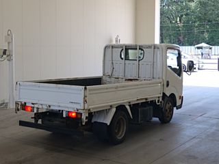 NISSAN ATLAS 2008