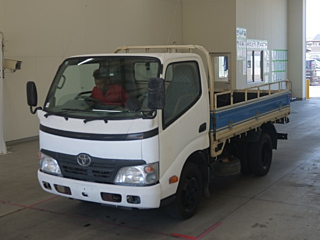 TOYOTA DYNA 2009