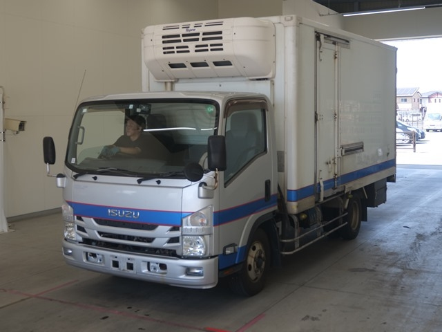 ISUZU ELF 2015