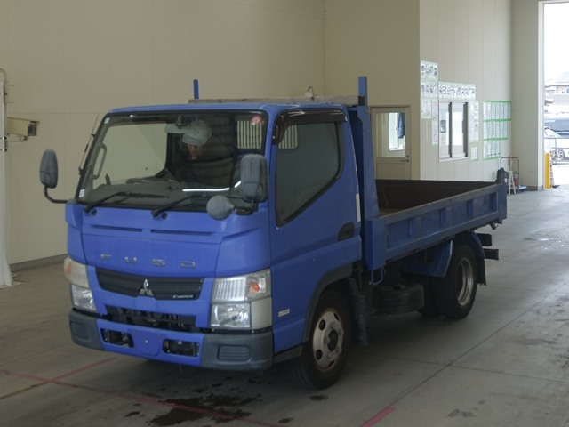 MITSUBISHI CANTER 2015