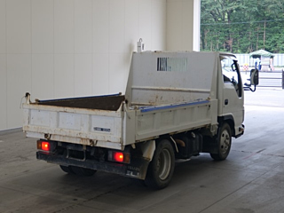 ISUZU ELF 2010