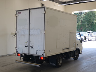 ISUZU ELF 2010