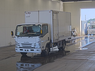 ISUZU ELF 2019