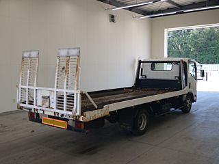 ISUZU ELF 2008