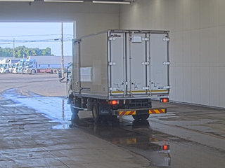 ISUZU ELF 2019