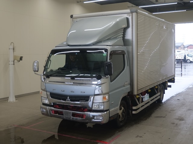 MITSUBISHI CANTER 2016