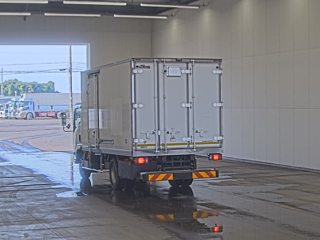 ISUZU ELF 2019