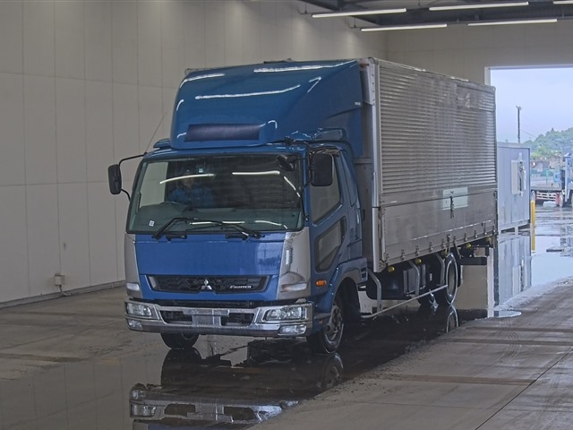 MITSUBISHI FUSO FIGHTER 2012