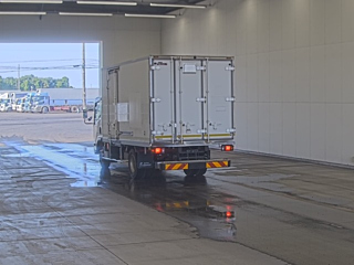 ISUZU ELF 2016
