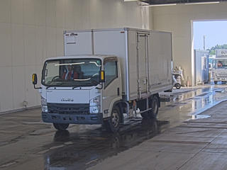 ISUZU ELF 2016