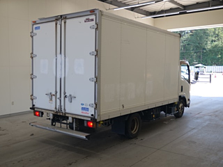 ISUZU ELF 2011