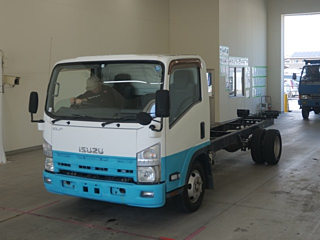 ISUZU ELF 2012