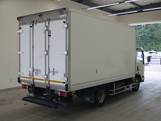 ISUZU ELF 2021