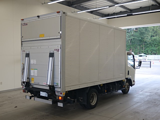 ISUZU ELF 2013