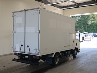 ISUZU ELF 2010