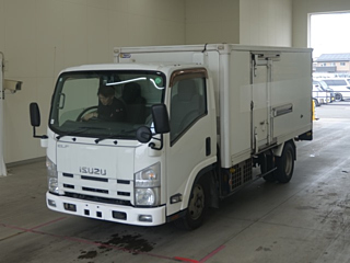 ISUZU ELF 2013