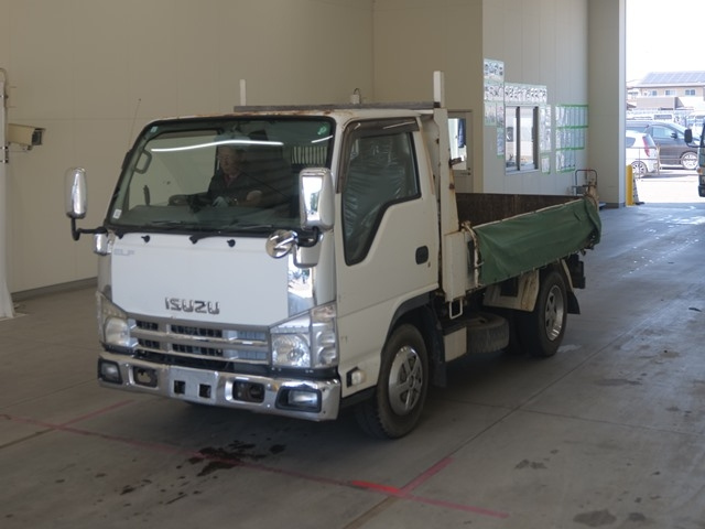 ISUZU ELF 2011