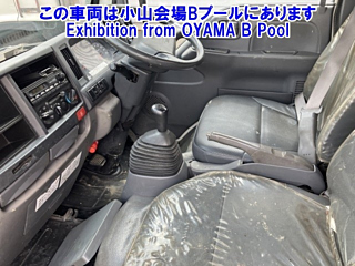 ISUZU ELF 2011