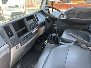 ISUZU ELF 2010