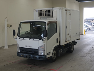 ISUZU ELF 2013