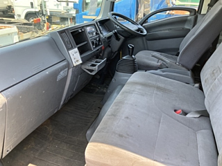 ISUZU ELF 2011