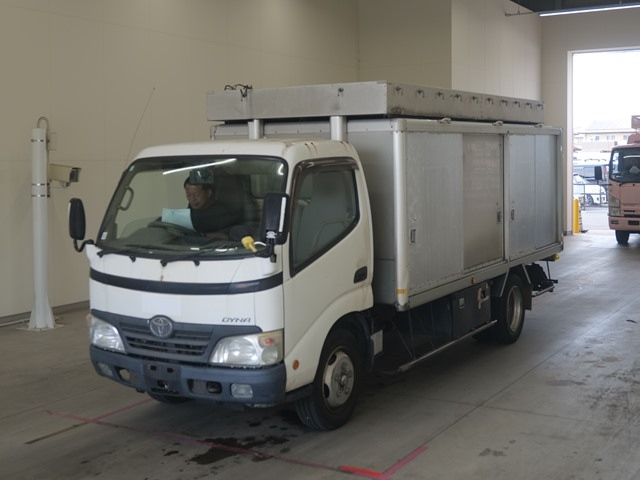 TOYOTA DYNA 2008
