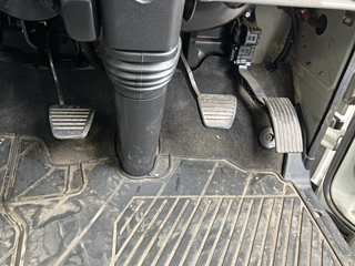 MITSUBISHI CANTER 2016