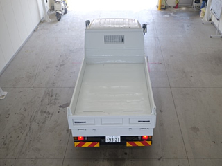 ISUZU ELF 2010