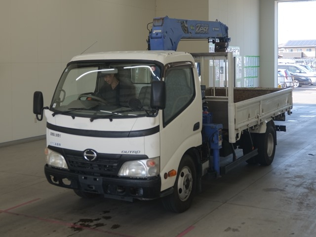 HINO DUTRO 2010