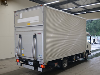 ISUZU ELF 2019