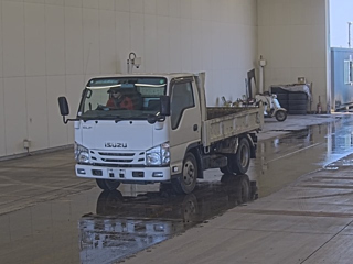 ISUZU ELF 2018