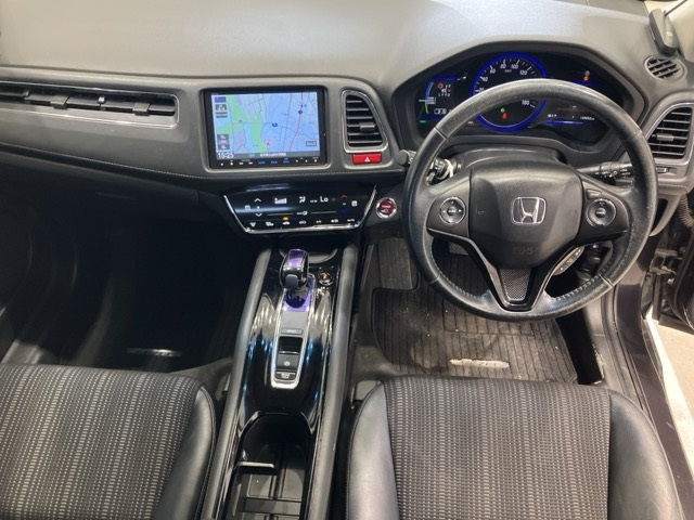 HONDA VEZEL 2013