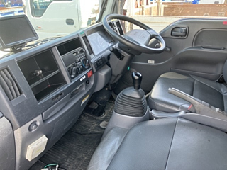 ISUZU ELF 2009