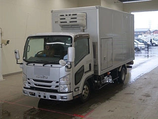 ISUZU ELF 2017