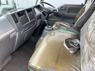 ISUZU ELF 2019