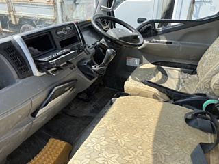 MITSUBISHI CANTER 2016