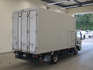 ISUZU ELF 2013