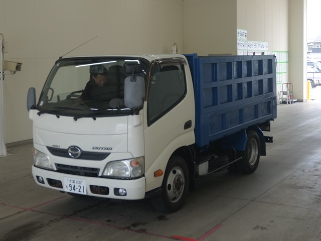 HINO DUTRO 2013