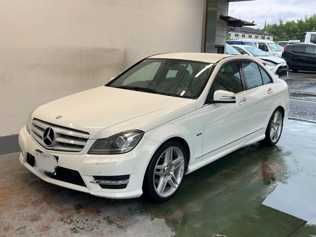 MERCEDES BENZ C CLASS 2011