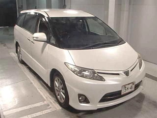 TOYOTA ESTIMA 2010
