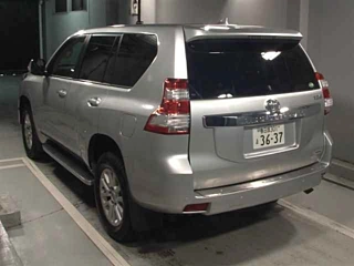 TOYOTA LAND CRUISER PRADO 2015