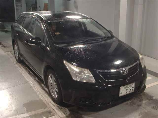 TOYOTA AVENSIS WAGON 2012