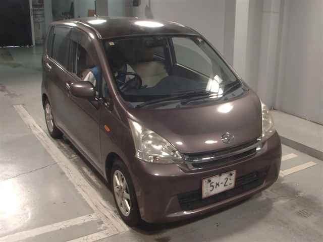DAIHATSU MOVE 2012
