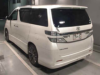 TOYOTA VELLFIRE 2012