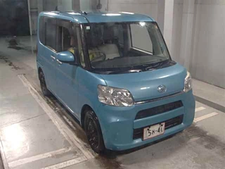 DAIHATSU TANTO 2015